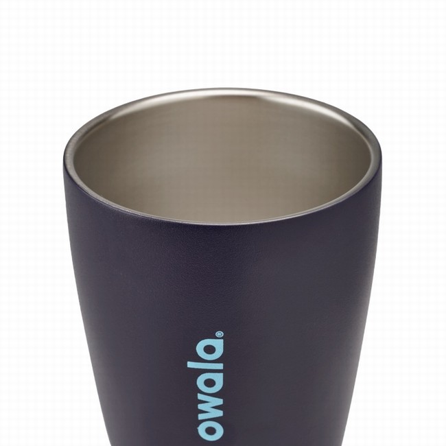owala smoothsip waterflessen van 20 oz 590 ml in het zwart.